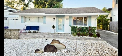 2442 Wood St, SARASOTA, FL, 34237-8110 | Card Image