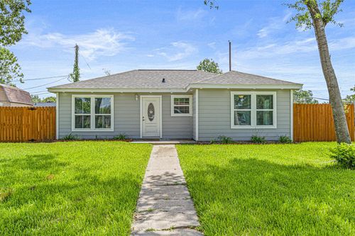 702 Norell St, Channelview, TX, 77530-3418 | Card Image