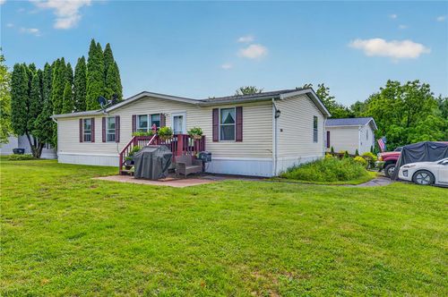 273 Pine Cone Ct, Bath, PA, 18014-8241 | Card Image