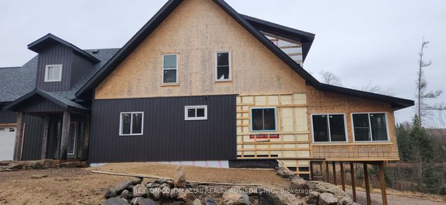 1211 Swan Rd, House other with 3 bedrooms, 2 bathrooms and 4 parking in Minden Hills ON | Image 4
