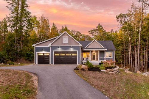 41 Baldwin Ave, New Hampton, NH, 03256-4703 | Card Image