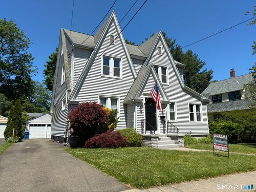 31 Elihu St, Hamden, CT, 06517-1813 | Card Image
