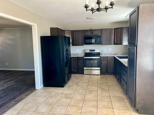 13898 Highway 18 E, House other with 3 bedrooms, 2 bathrooms and null parking in Newport AR | Image 5