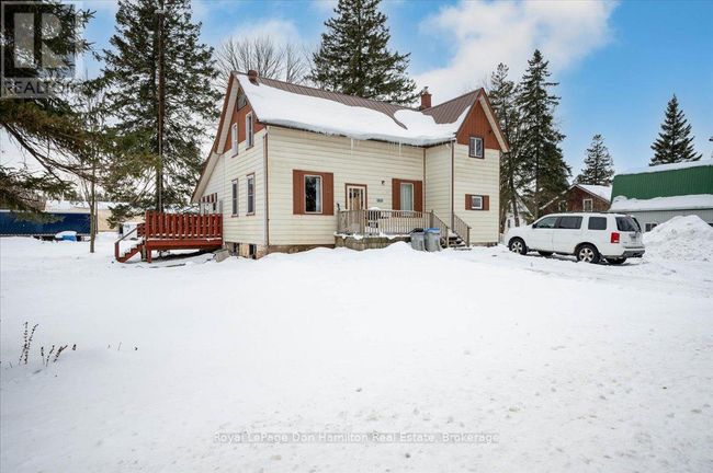 4793 46 Line, House other with 5 bedrooms, 2 bathrooms and 5 parking in Rostock ON | Image 5