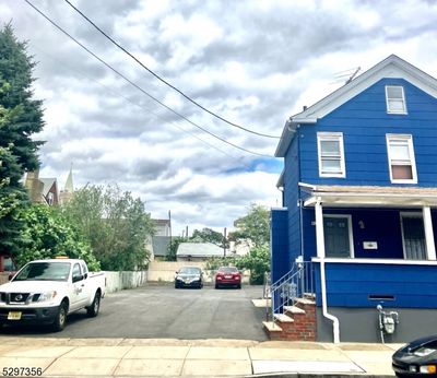 805 4 Th Ave, House other with 4 bedrooms, 2 bathrooms and null parking in Elizabeth NJ | Image 1