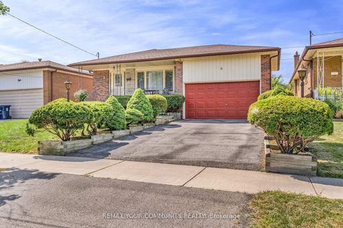 6 Hentob Crt, Etobicoke, ON, M9V2X1 | Card Image
