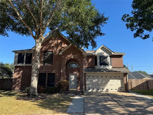 606 Oak Berry Dr, Kemah, TX, 77565-8131 | Card Image