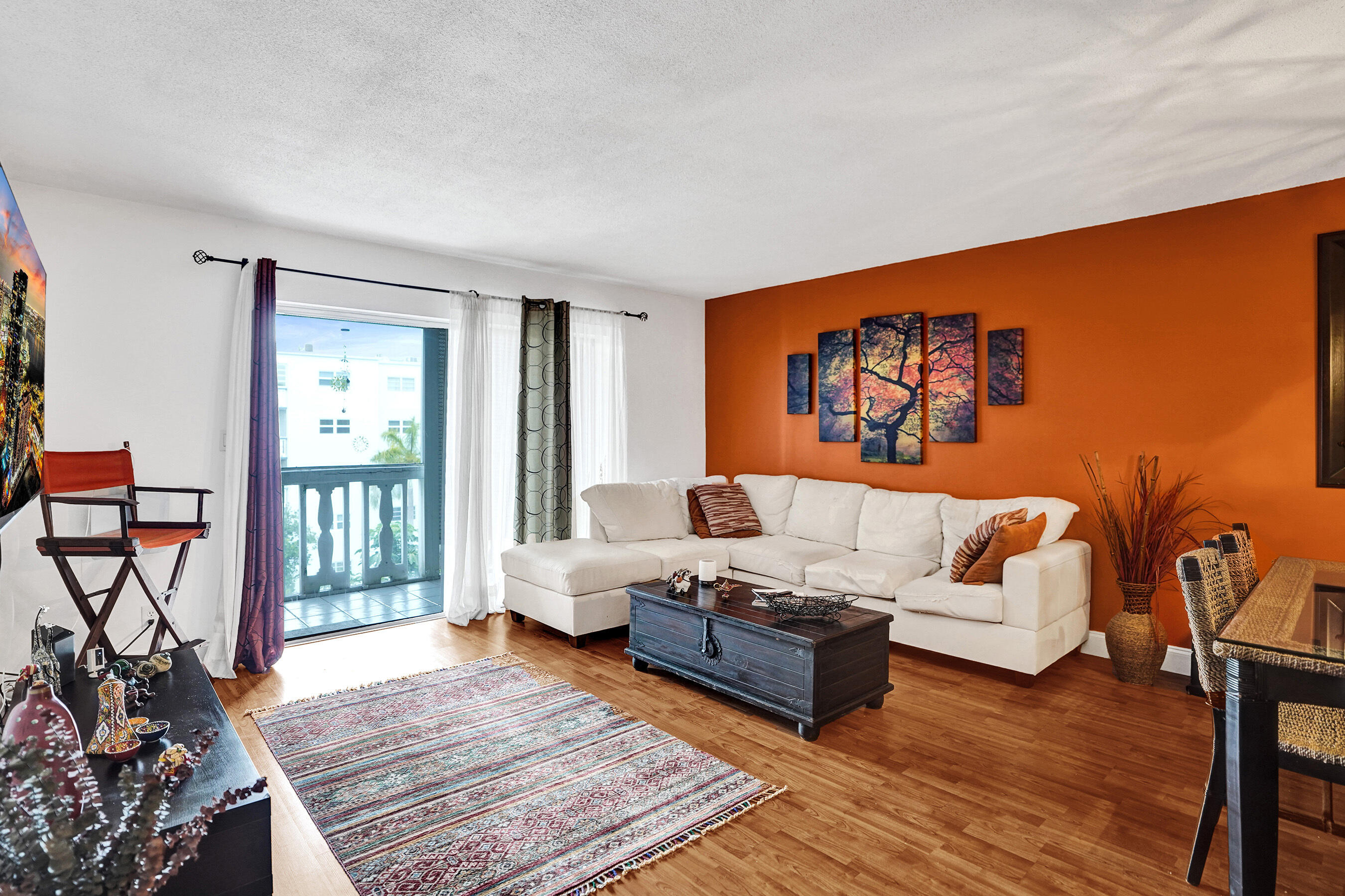 Residential in Hallandale Beach 3