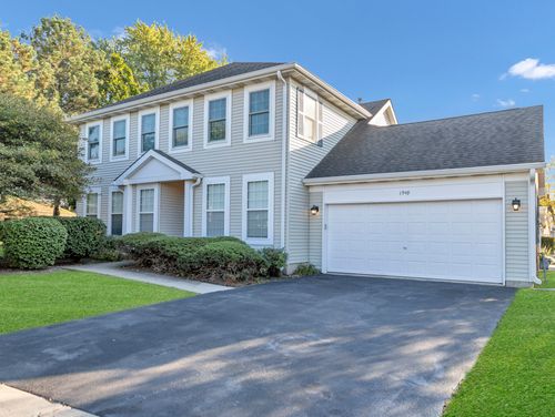 1949-1949 Blackberry Ln, Hoffman Estates, IL, 60169-2164 | Card Image