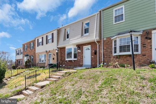 26 Timber Rock Rd, GAITHERSBURG, MD, 20878-2229 | Card Image
