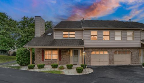 9350 Waterford Ln, Orland Park, IL, 60462-7782 | Card Image