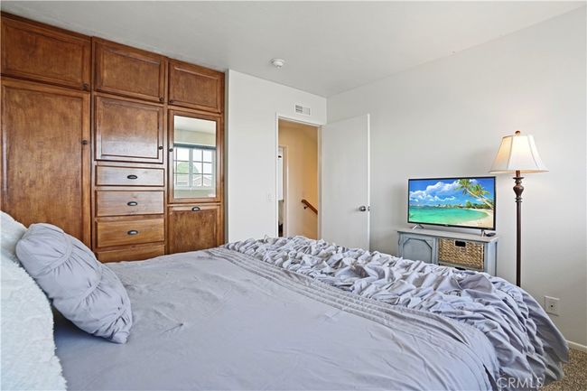 17882 Hallcroft Ln, House other with 4 bedrooms, 3 bathrooms and 6 parking in Huntington Beach CA | Image 26