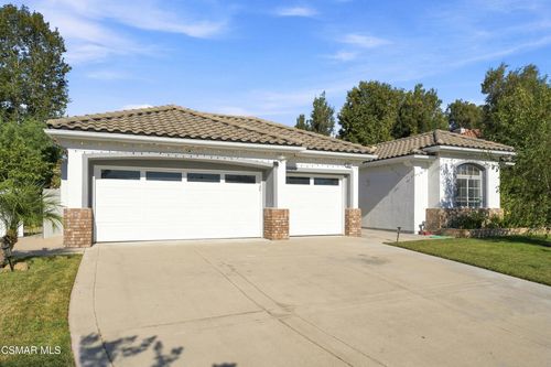 2809 Cimmaron Ave, Simi Valley, CA, 93065-1308 | Card Image