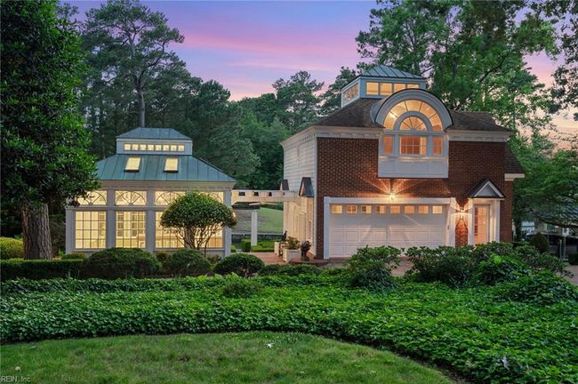 Conservatory & Detached Showcase Garage | Image 7