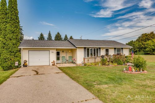 311 E Main St, Hale, MI, 48739-9001 | Card Image