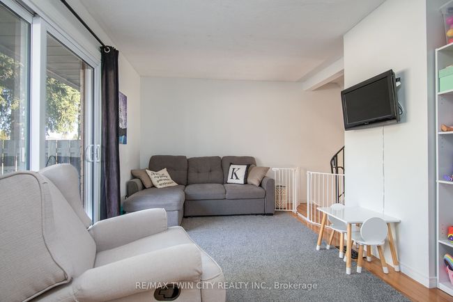 32 - 634 Strasburg Rd, Condo with 3 bedrooms, 2 bathrooms and 1 parking in Kitchener ON | Image 16