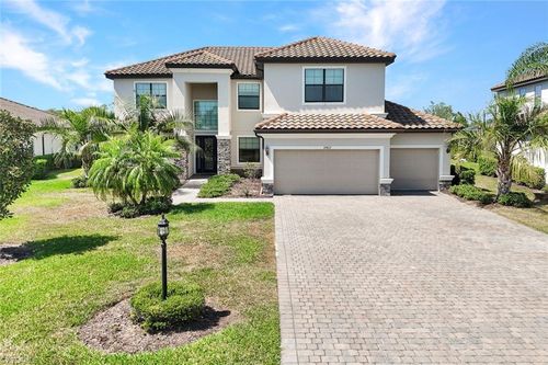 17422 Elkgrove Ln, Estero, FL, 33928-6484 | Card Image