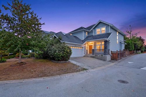 14822 59a Ave, Surrey, BC, V3S7W8 | Card Image