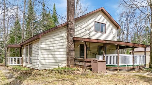 6992 Larry St, Hale, MI, 48739-9070 | Card Image