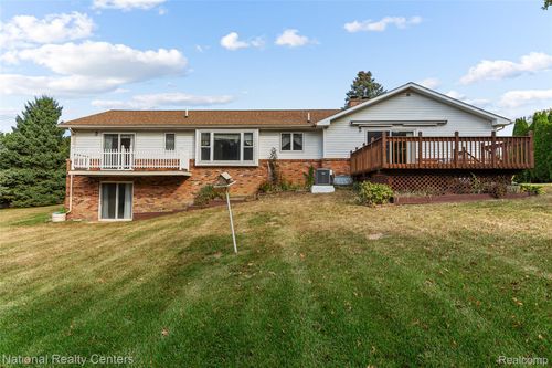 12518 Clover Ln, South Lyon, MI, 48178-9139 | Card Image