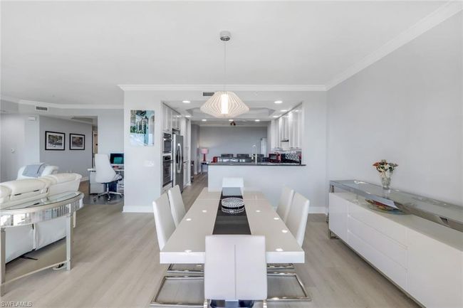 APT-703 - 455 Cove Tower Dr, Condo with 3 bedrooms, 4 bathrooms and 1 parking in NAPLES FL | Image 14