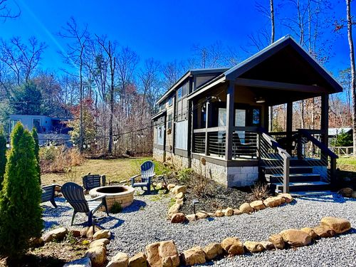 122 Hemlock Cv, Tracy City, TN, 37387-1730 | Card Image