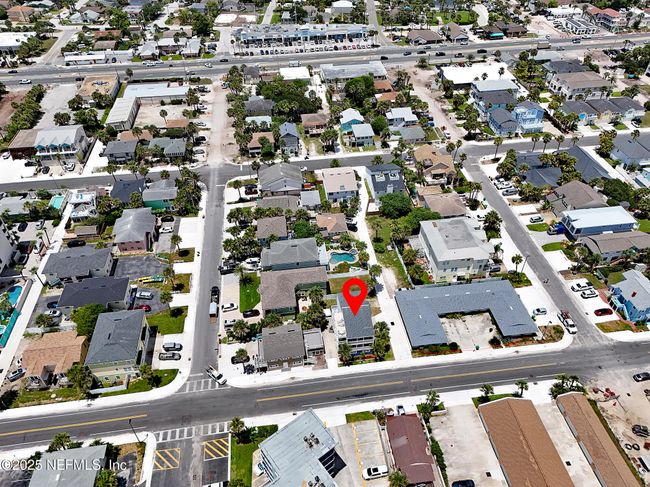 724 1 St St S, Home with 5 bedrooms, 5 bathrooms and null parking in Jacksonville Beach FL | Image 91