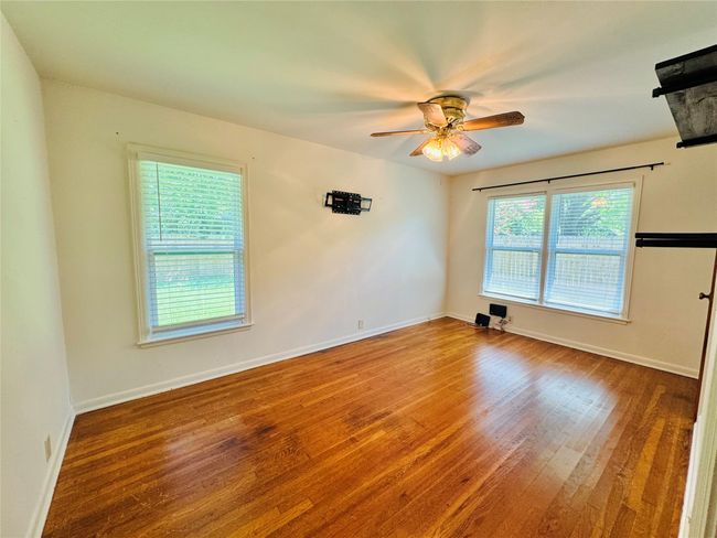 1015 W Sycamore St, House other with 3 bedrooms, 2 bathrooms and null parking in Sherman TX | Image 29