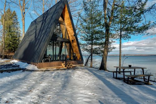 925 Serenity Rd, Penn Yan, NY, 14527-9623 | Card Image