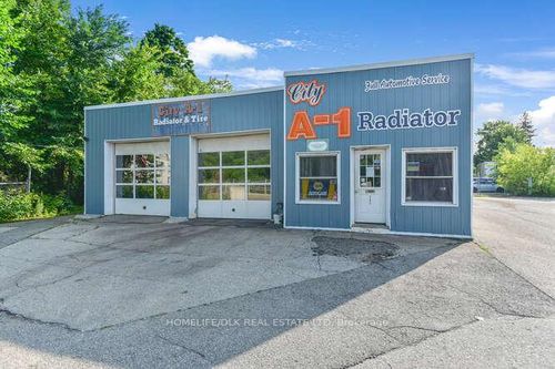 163 Perth St, Brockville, ON, K6V5E6 | Card Image