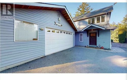 5393 Sans Souci Rd, Halfmoon Bay, BC, V7Z1B6 | Card Image