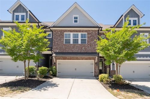2543 Oakbourne Ln, Smyrna, GA, 30080-3309 | Card Image