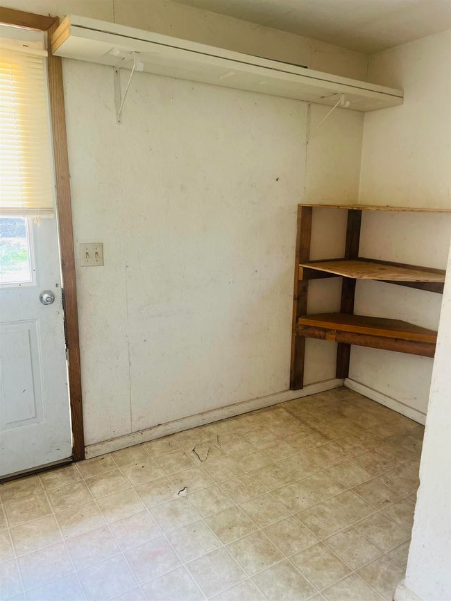 902 Railroad St, House other with 3 bedrooms, 1 bathrooms and null parking in Parkersburg IA | Image 18