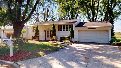 2129 Highland Ave, Albert Lea, MN, 56007-2017 | Card Image