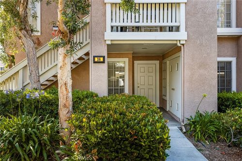 38 Woodleaf, Irvine, CA, 92614-7078 | Card Image