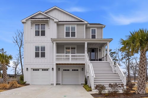 2765 Alvernia Dr, Castle Hayne, NC, 28429-1407 | Card Image
