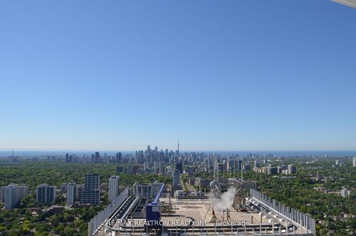 5404-2221 Yonge St, Toronto, ON, M4S0B8 | Card Image