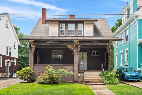 215 Virginia Ave, Sharpsburg, PA, 15215-3228 | Card Image