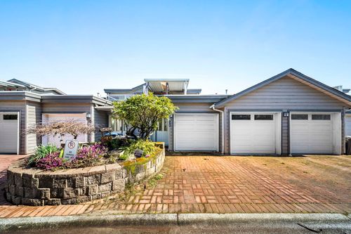 20-323 Governors Crt, New Westminster, BC, V3L5S6 | Card Image
