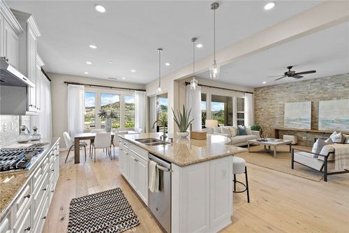 12 Planeo, Rancho Mission Viejo, CA, 92694-1808 | Card Image