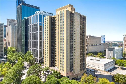 apt-11j-300 Peachtree St Ne, atlanta, GA, 30308-3500 | Card Image