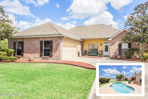 206 Public Rd, Rayne, LA, 70578-7610 | Card Image