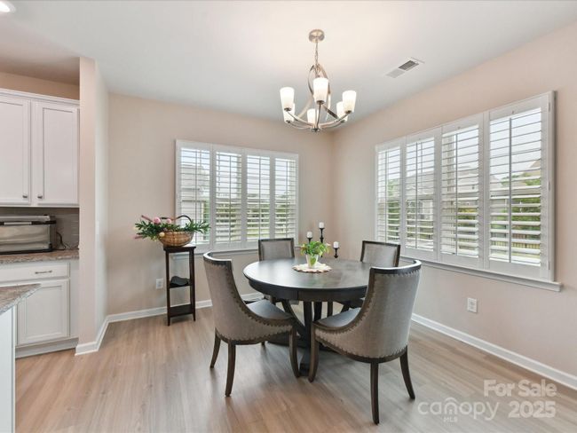 Spacious Room large enough for a Large Farm Table | Image 16