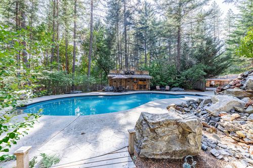 286 Thornbrook Dr, Merlin, OR, 97532-9751 | Card Image