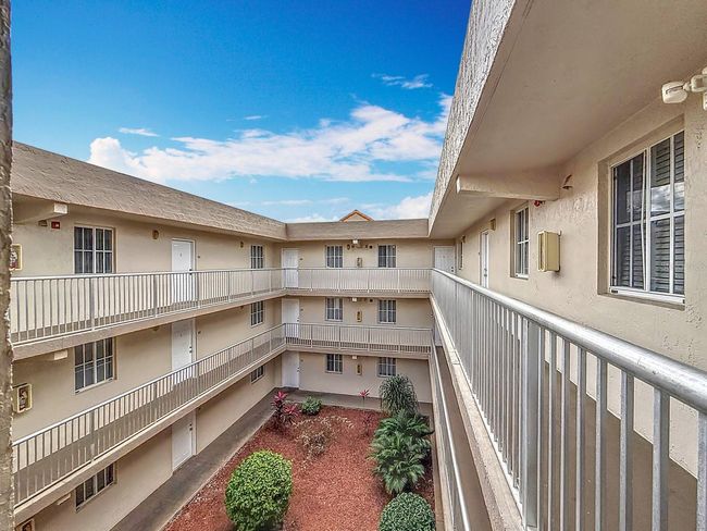 APT-312 - 6065 Nw 186 Th St, Condo with 2 bedrooms, 2 bathrooms and null parking in Hialeah FL | Image 14
