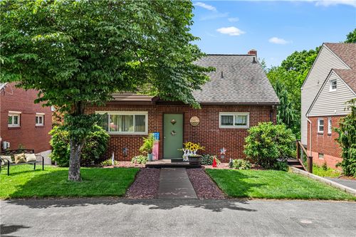 41 1/2 Ehle Ave, Coraopolis, PA, 15108-3735 | Card Image