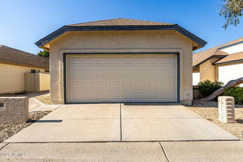 5233 W Jupiter Way N, Chandler, AZ, 85226-3635 | Card Image