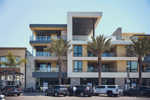 unit-330-414 Main St, Huntington Beach, CA, 92648-8198 | Card Image