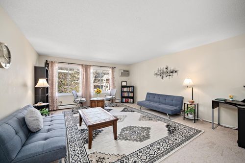 204-10211 Cedar Lake Rd, Minnetonka, MN, 55305-3245 | Card Image