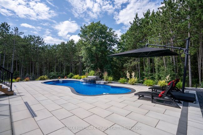 105 Mennill Dr, House other with 4 bedrooms, 4 bathrooms and 9 parking in Minesing ON | Image 39